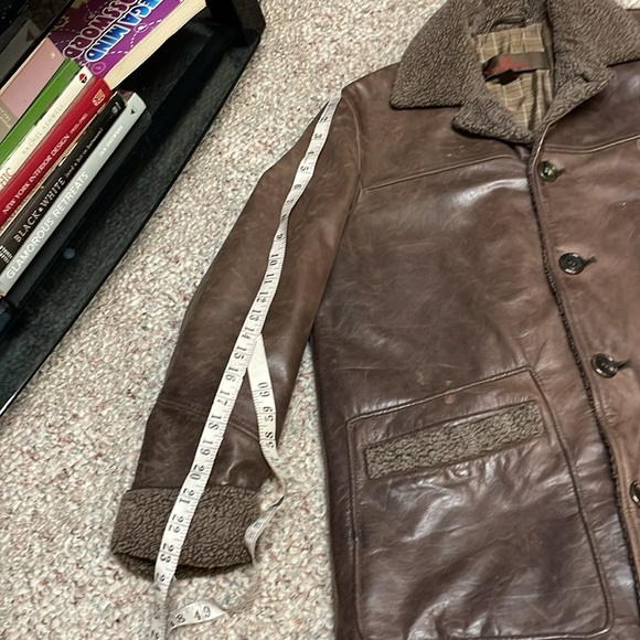 Danier leather jacket - Picture 5 of 9